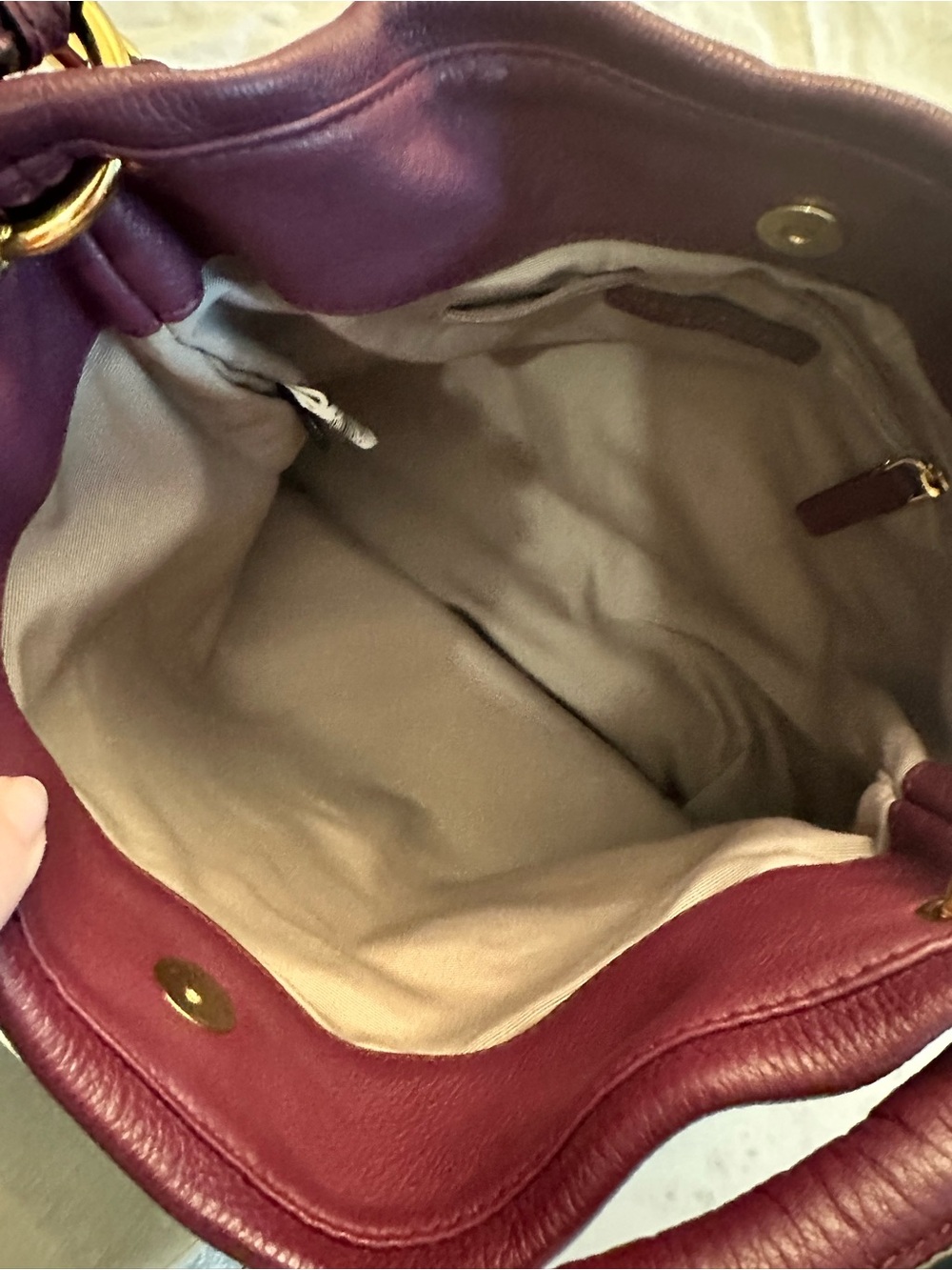 Marc Jacobs Classic Q Hillier Hobo - Picture 5 of 10